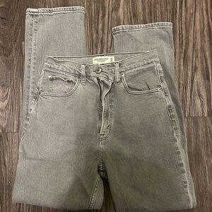 Abercrombie Curve Love Ankle Straight Jeans 25 Ultra High Rise Gray